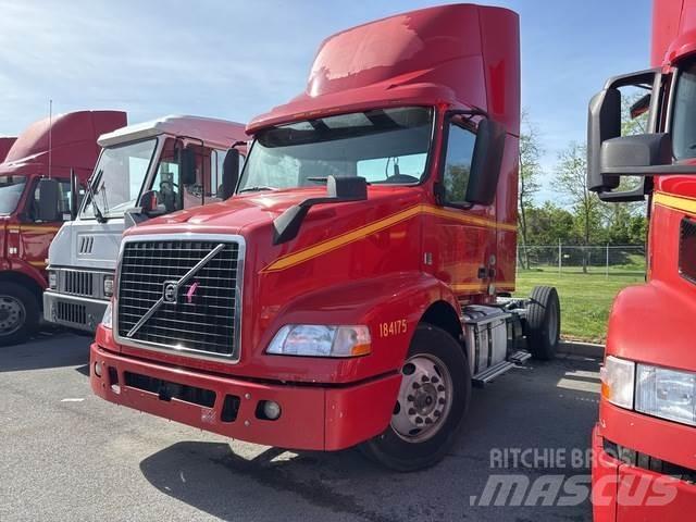 Volvo VNM Tractores (camiões)