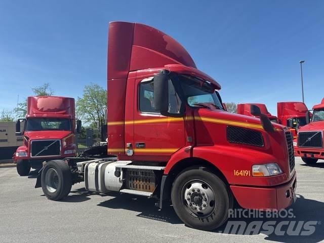 Volvo VNM Tractores (camiões)