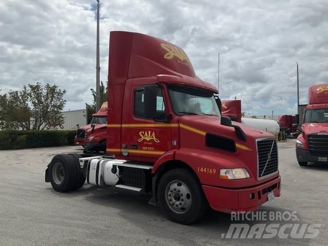 Volvo VNM Tractores (camiões)