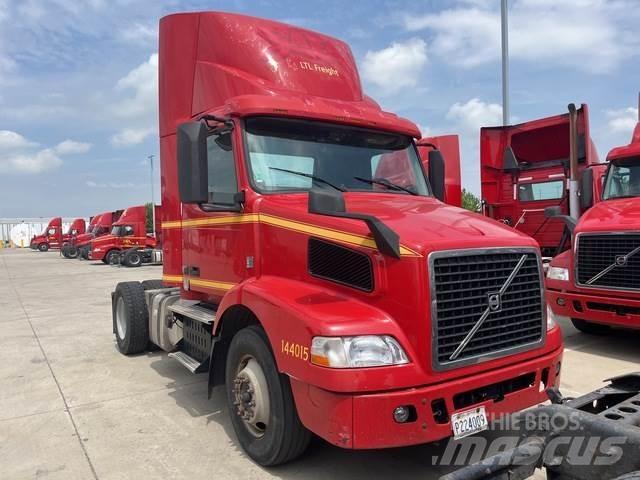 Volvo VNM Tractores (camiões)