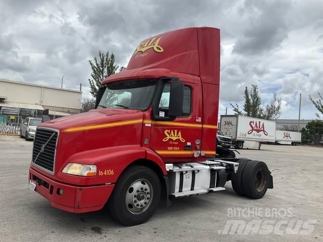 Volvo VNM Tractores (camiões)