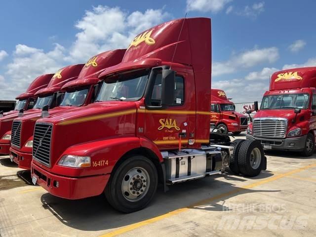 Volvo VNM Tractores (camiões)