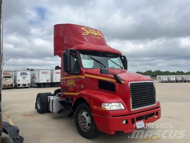 Volvo VNM Tractores (camiões)