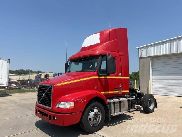 Volvo VNM Tractores (camiões)