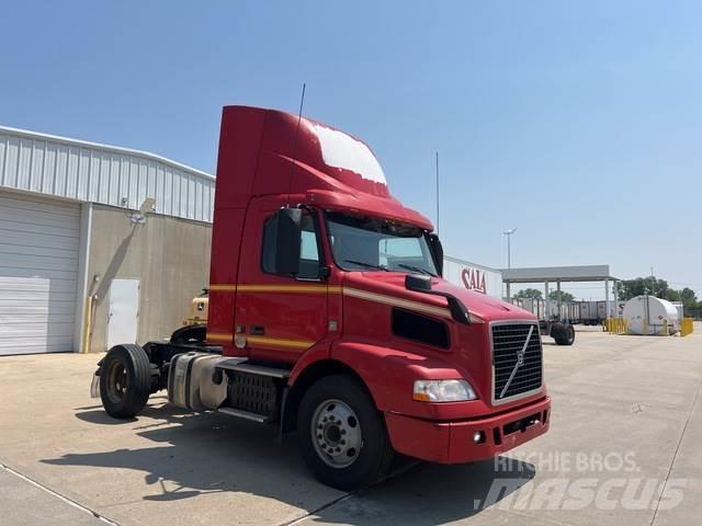 Volvo VNM Tractores (camiões)