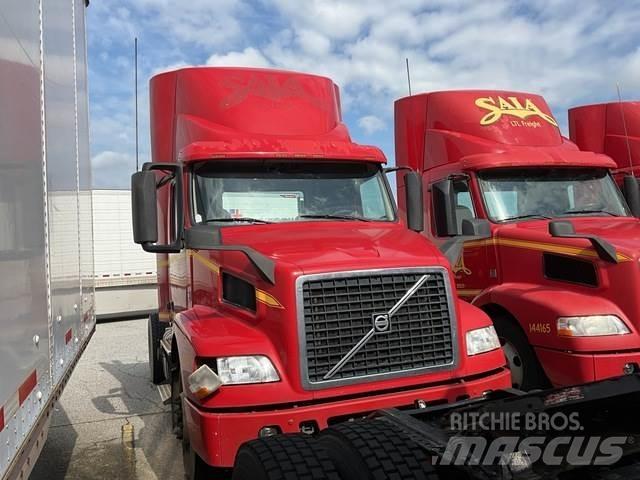 Volvo VNM Tractores (camiões)