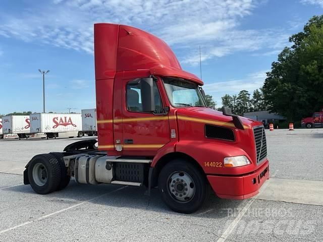 Volvo VNM Tractores (camiões)