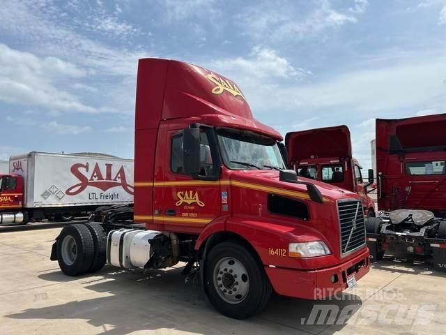 Volvo VNM Tractores (camiões)