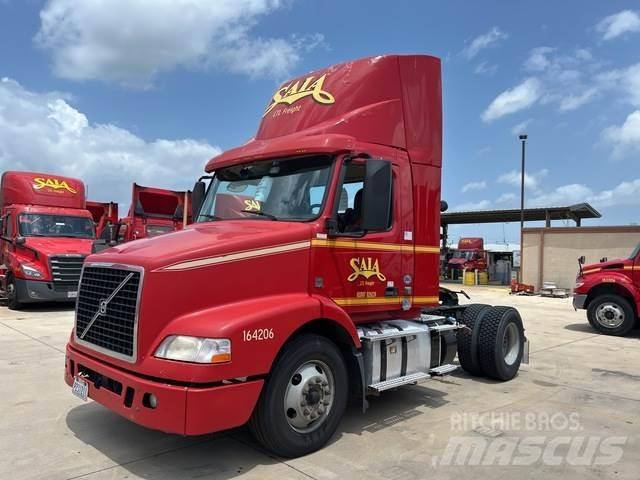 Volvo VNM Tractores (camiões)