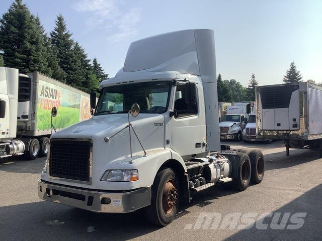 Volvo VNM Tractores (camiões)
