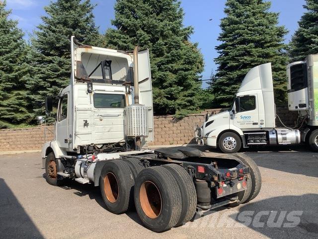 Volvo VNM Tractores (camiões)