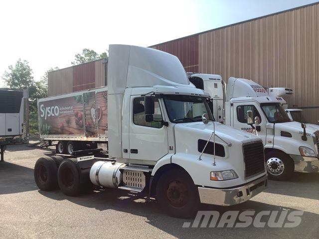 Volvo VNM Tractores (camiões)