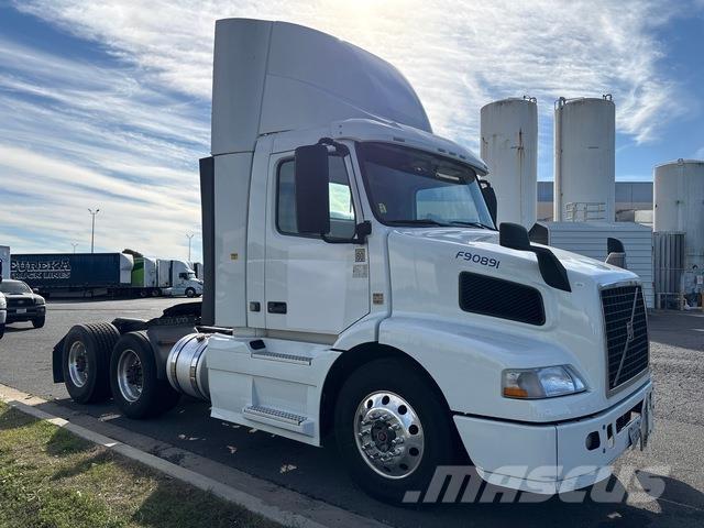 Volvo VNM Tractores (camiões)