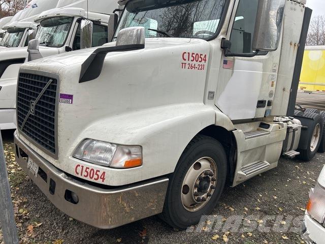 Volvo VNM Tractores (camiões)