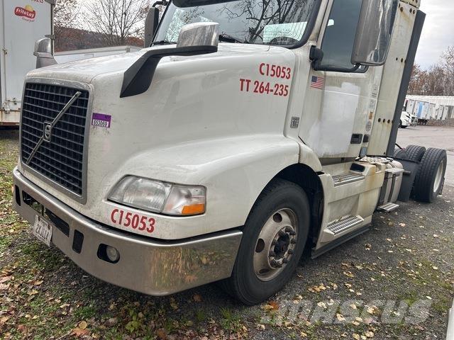 Volvo VNM Tractores (camiões)