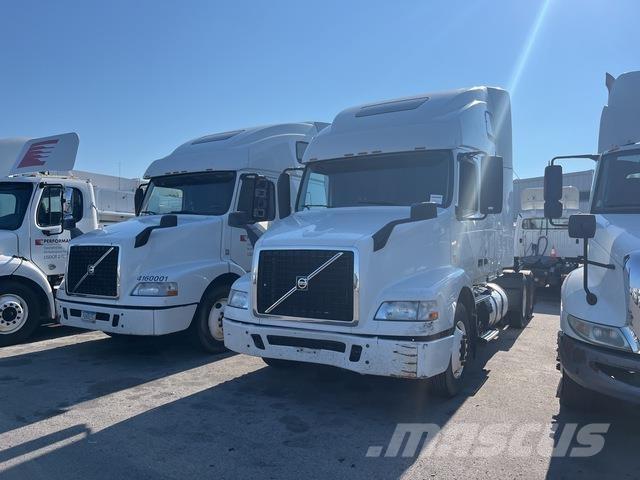 Volvo VNM64T Tractores (camiões)