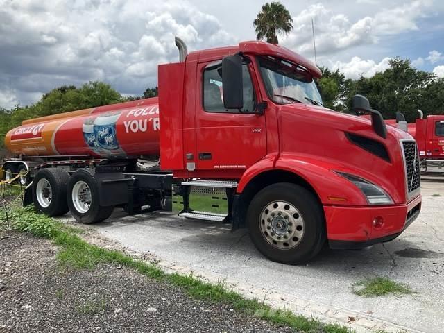 Volvo VNR Tractores (camiões)