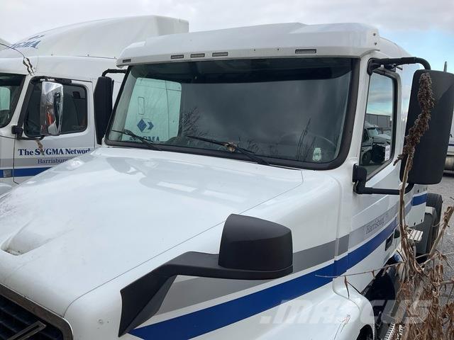 Volvo VNR64T Tractores (camiões)