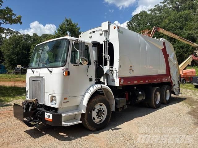 Volvo WX64 Camiões de lixo