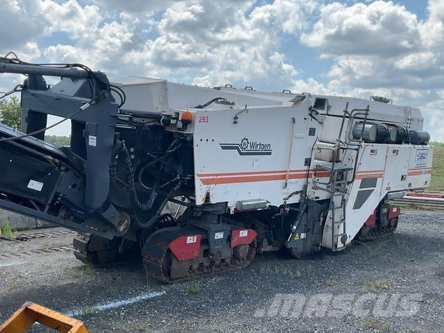 Wirtgen W2100 Fresadoras de asfalto