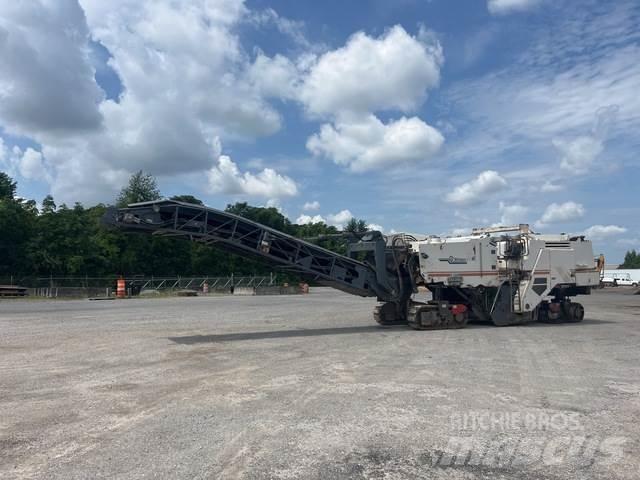 Wirtgen W2200 Fresadoras de asfalto