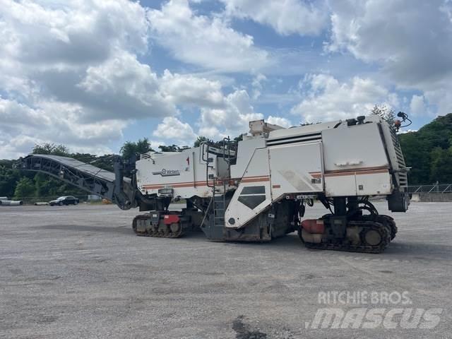 Wirtgen W2200 Fresadoras de asfalto