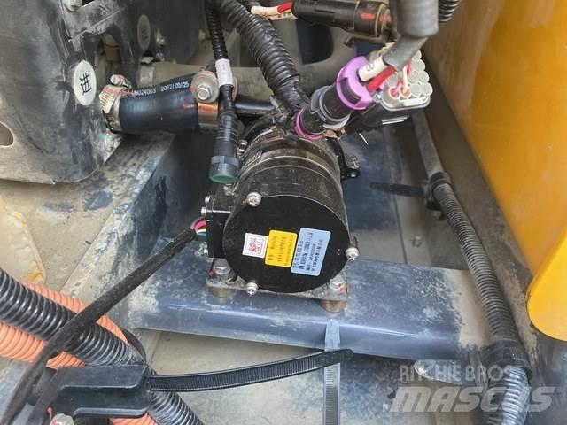 XCMG XE215E Escavadoras de rastos
