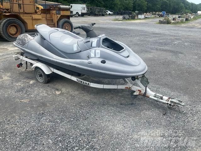 Yamaha  Batelões / barcaças e pontões