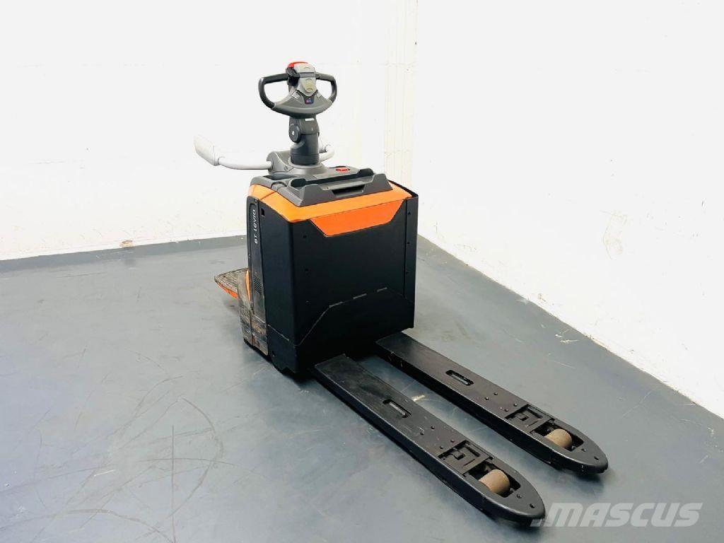 BT LPE 200 Porta palettes
