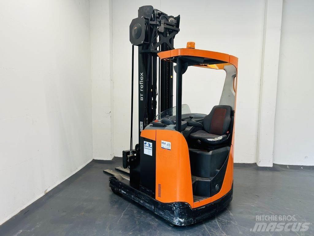 BT RRE160 Empilhadores Elevadores