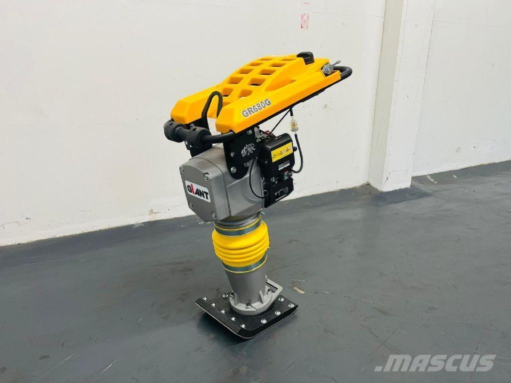 GiANT Stampfer GR680G Acessórios e peças de equipamento de compactação