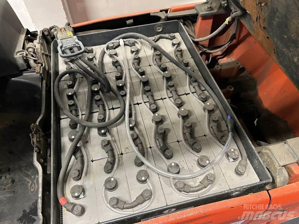 Linde E16H-01 Empilhadores eléctricos