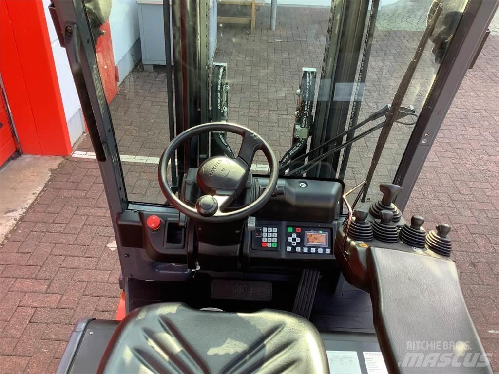 Toyota 8FBE16T Empilhadores eléctricos