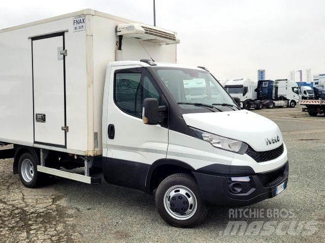 Iveco 50C15 Camiões caixa temperatura controlada