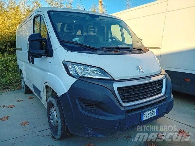 Peugeot BOXER Caixa fechada
