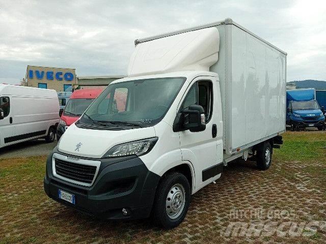 Peugeot BOXER Camiões de caixa fechada
