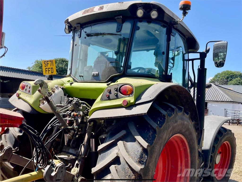 CLAAS ARION 430 Tratores Agrícolas usados
