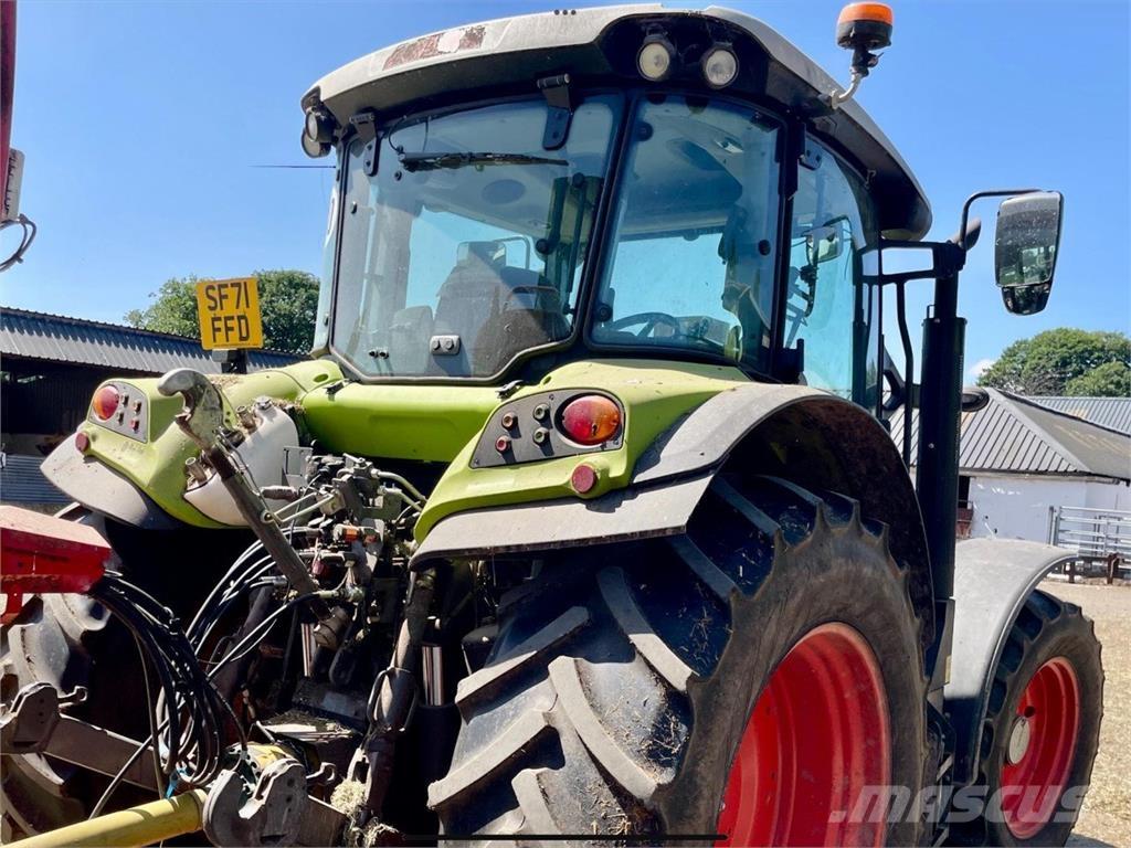 CLAAS ARION 430 Tratores Agrícolas usados