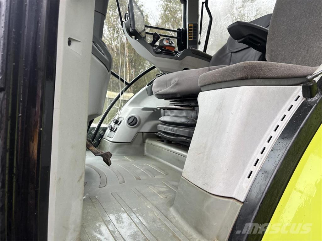 CLAAS ARION 650 Tratores Agrícolas usados