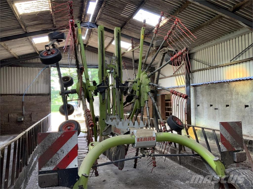 CLAAS LINER 2900 Ancinho virador