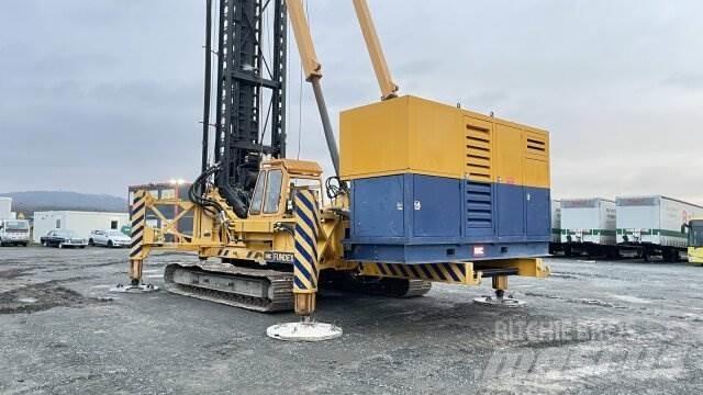 IHC Fundex F12SE Outros Camiões