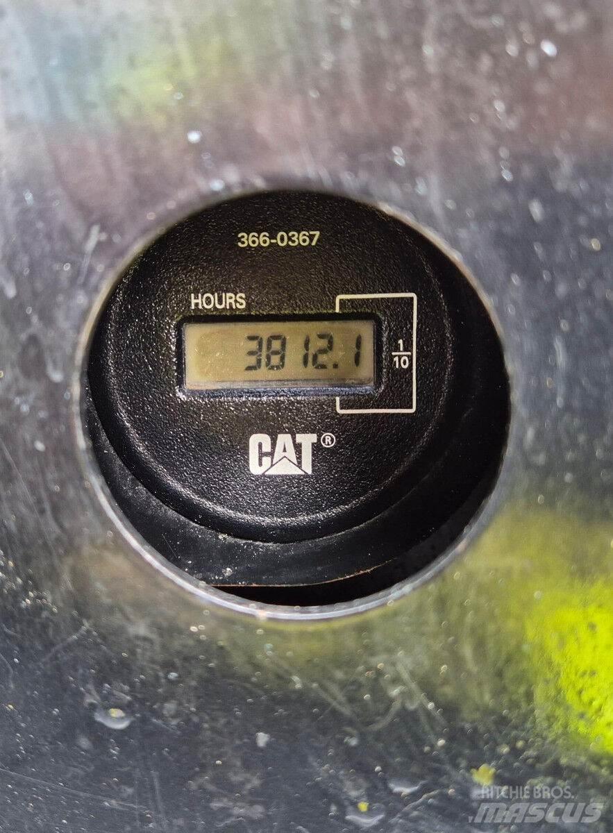 CAT 305E2 Escavadoras Midi 7t - 12t
