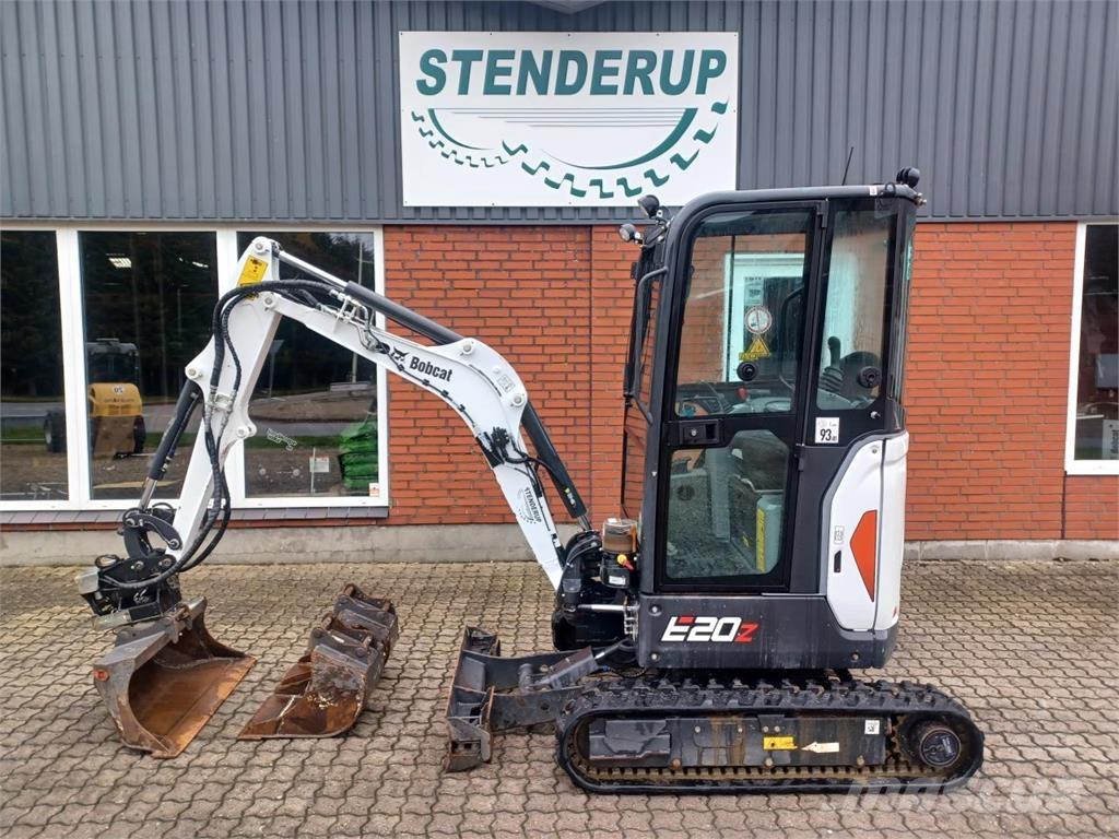 Bobcat E20 Mini Escavadoras <7t