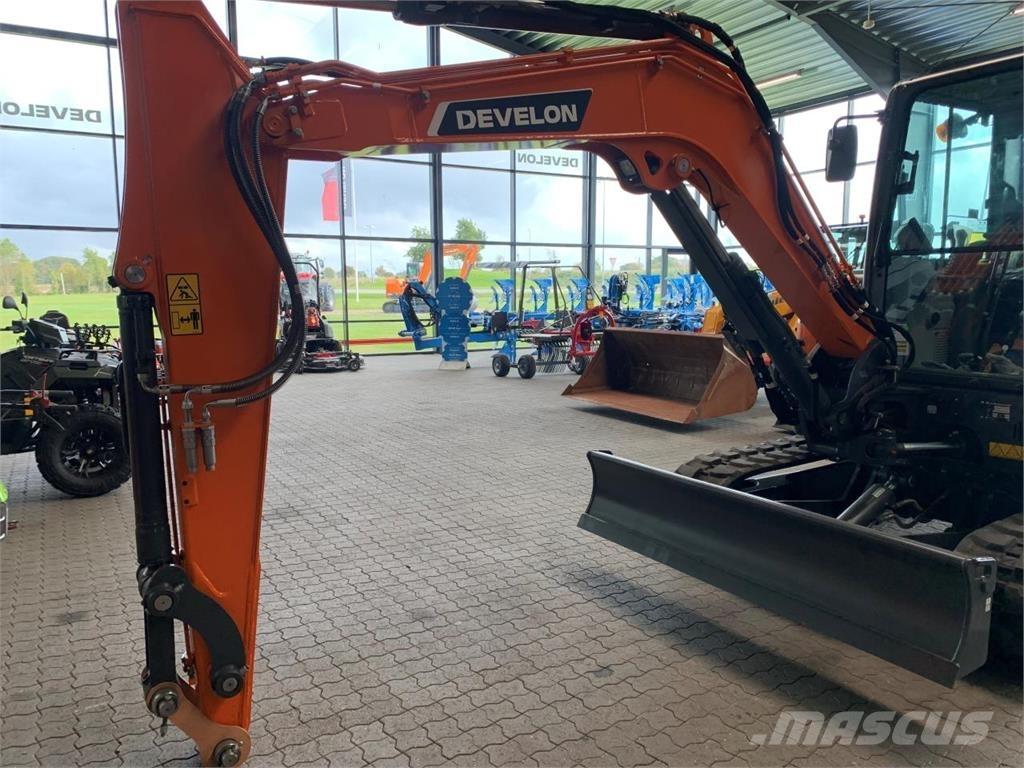 Develon DX63-7 Escavadoras de rastos