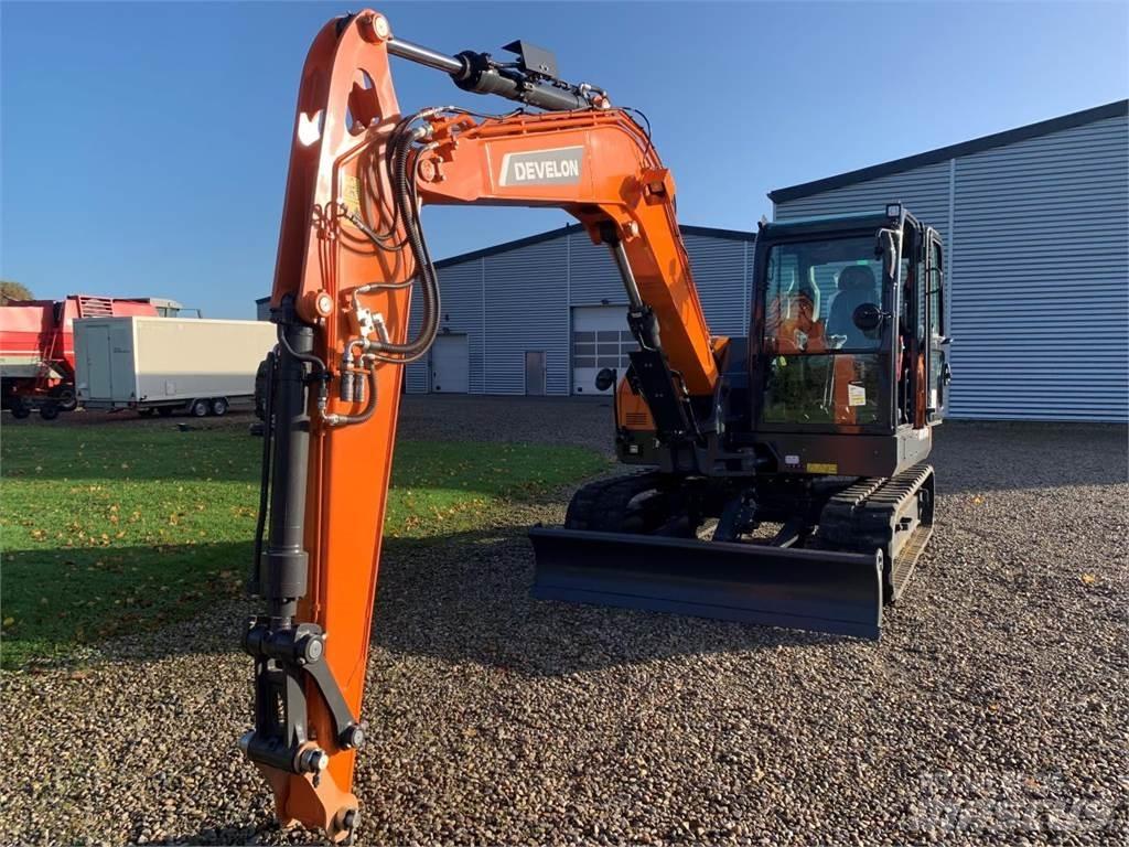 Develon DX85R-7 Mini Escavadoras <7t
