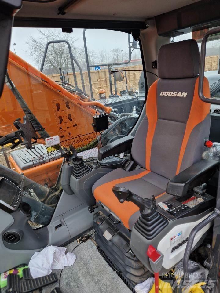 Doosan 255-5 Escavadoras de rastos