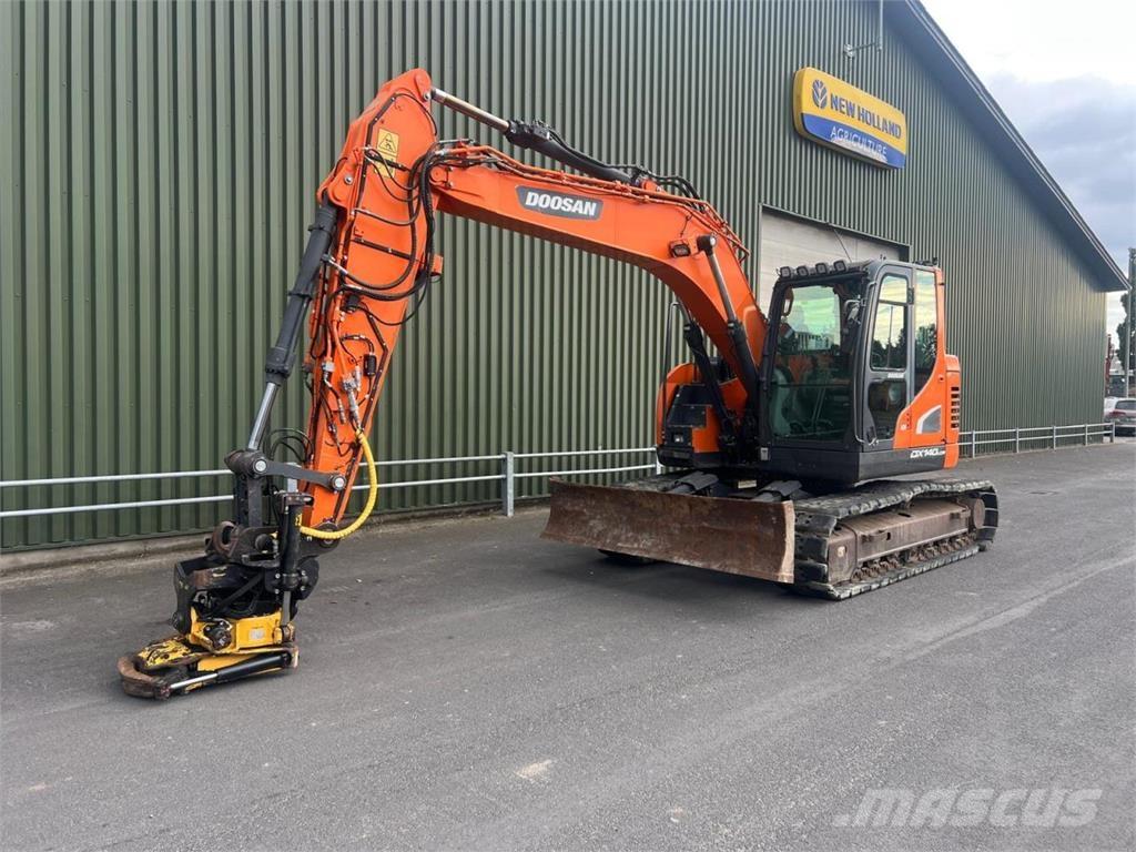 Doosan DX140LCR-5 Escavadoras de rastos