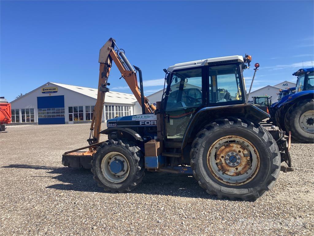Ford 6640 SLE Tratores Agrícolas usados