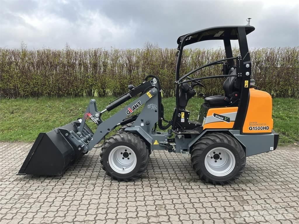 GiANT G1500 Mini carregadoras