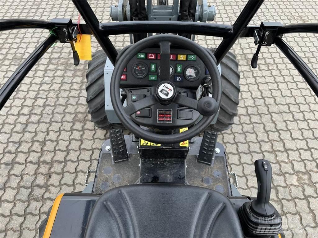 GiANT G1500 Mini carregadoras